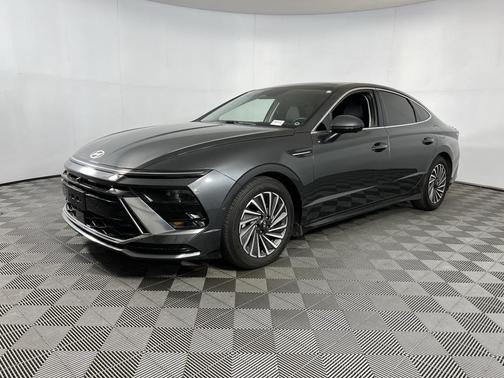 2024 Hyundai SONATA Hybrid Limited