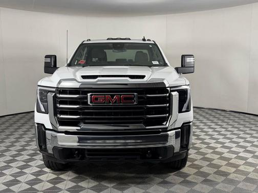2024 GMC Sierra 2500 SLE