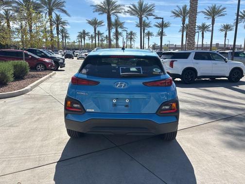 2020 Hyundai KONA SEL