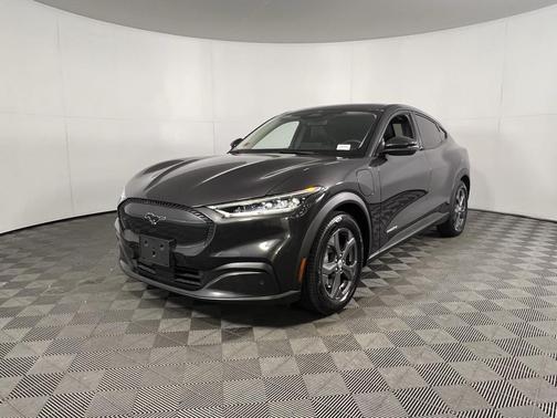 2022 Ford Mustang Mach-E Select