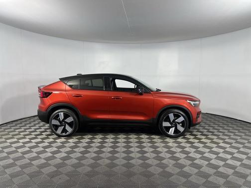 2022 Volvo C40 Recharge Pure Electric P8 Ultimate