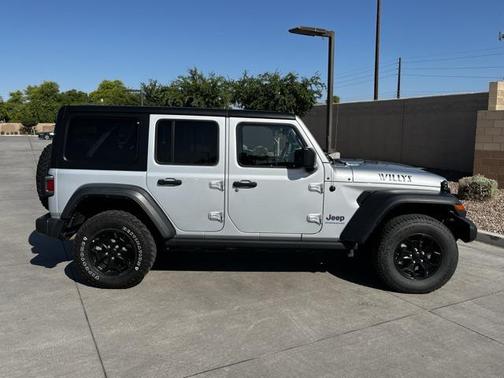 2023 Jeep Wrangler 4xe Willys