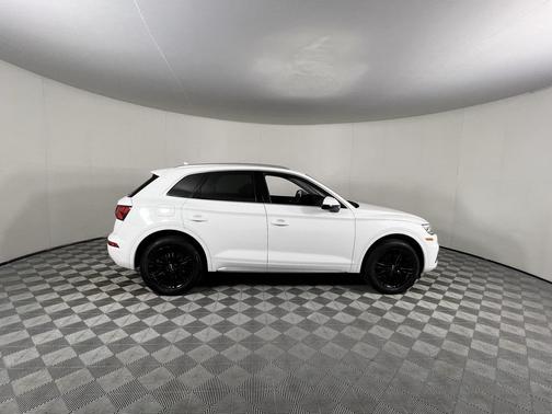 2019 Audi Q5 2.0T Premium