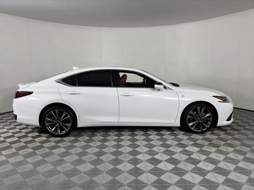 2021 Lexus ES 250 Base