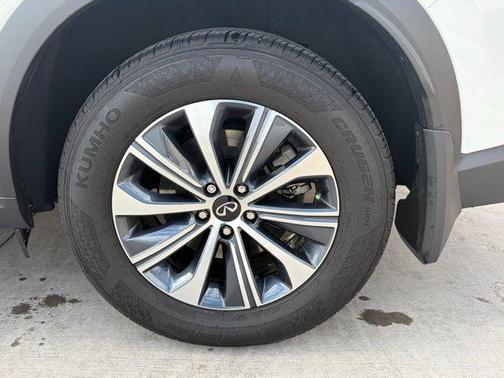 2025 INFINITI QX60 Pure