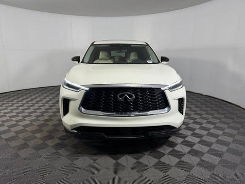 2025 INFINITI QX60 Pure