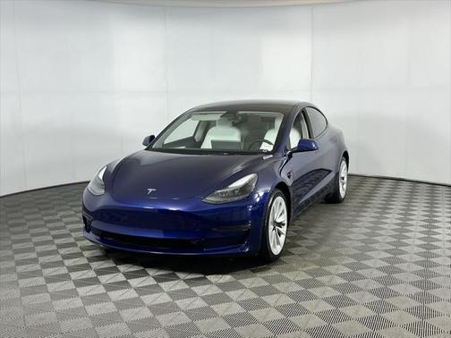 2023 Tesla Model 3 Long Range
