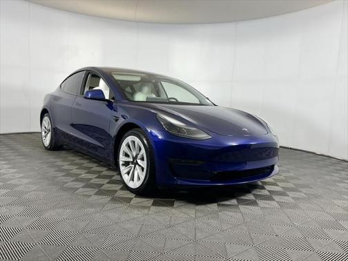 2023 Tesla Model 3 Long Range