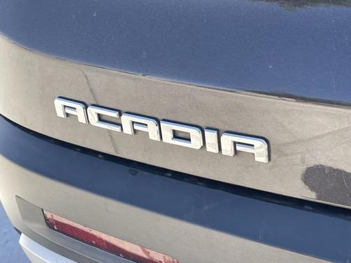 2017 GMC Acadia SLE-1