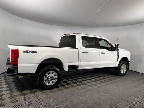 2023 Ford F-250 XLT