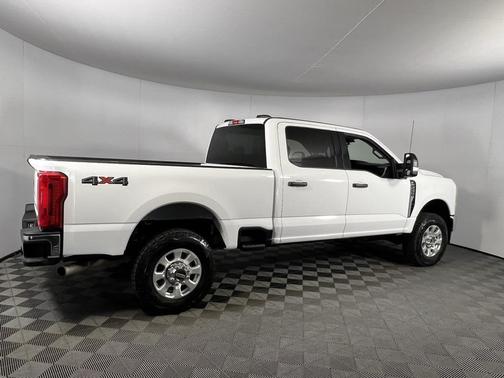 2023 Ford F-250 XLT