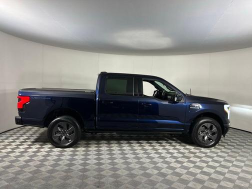 2023 Ford F-150 Lightning LARIAT