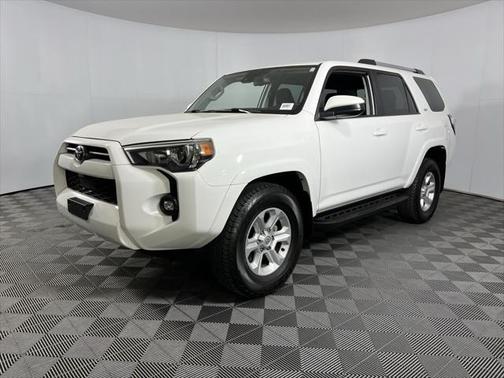 2023 Toyota 4Runner SR5