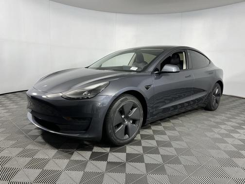 2023 Tesla Model 3 Standard Range