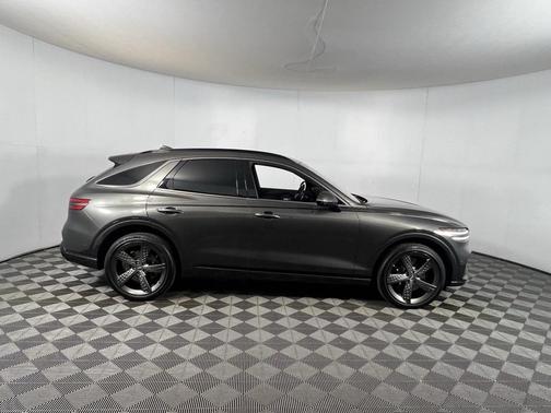 2025 Genesis GV70 2.5T AWD