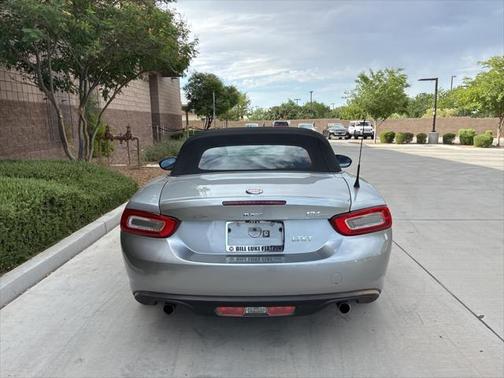 2017 FIAT 124 Spider Base