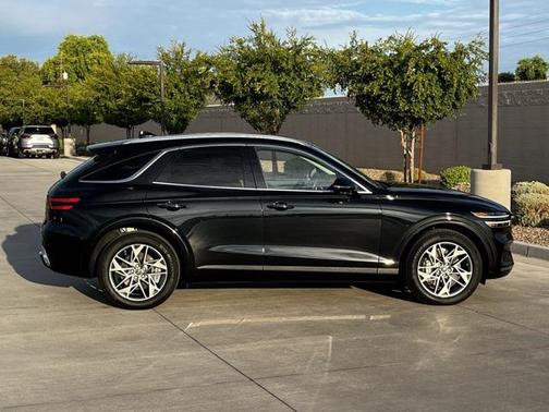 2025 Genesis GV70 2.5T AWD