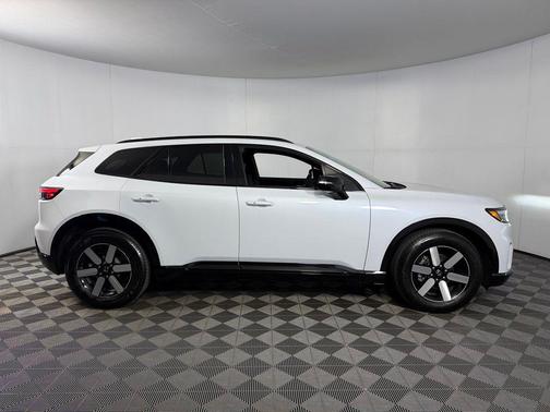 Frostline White Pearl 2026 Honda Prologue Touring