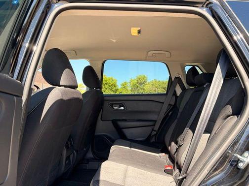 Super Black 2025 Nissan Rogue SV