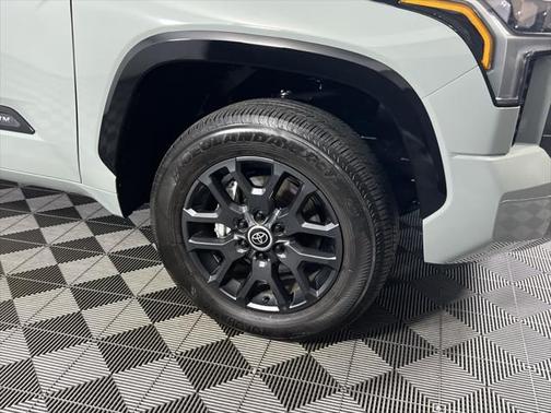 2024 Toyota Tundra Platinum