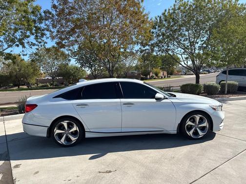 2020 Honda Accord Touring 2.0T