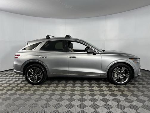 2024 Genesis Electrified GV70 Advanced AWD