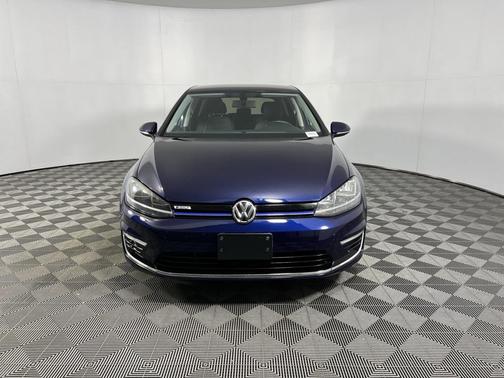 2019 Volkswagen e-Golf SE