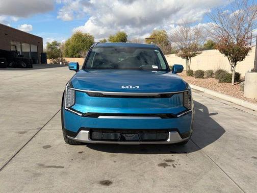 2024 Kia EV9 Land