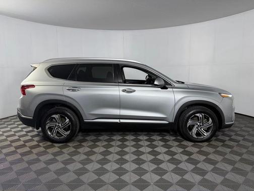 Shimmering Silver 2022 Hyundai SANTA FE SEL 2.4