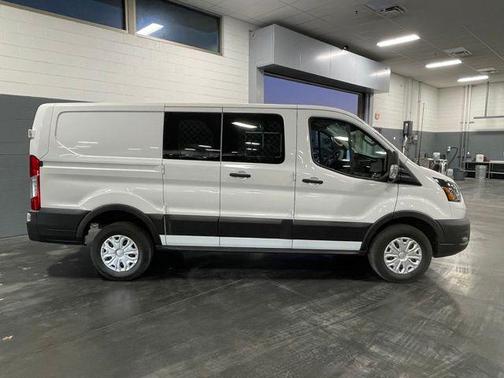2022 Ford E-Transit T-350 Low Roof