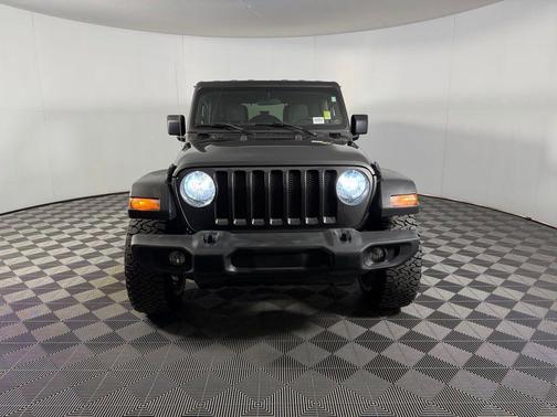 Granite Crystal Metallic Clearcoat 2018 Jeep Wrangler Unlimited Sport