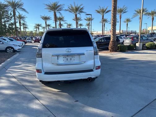 2016 Lexus GX 460 Luxury