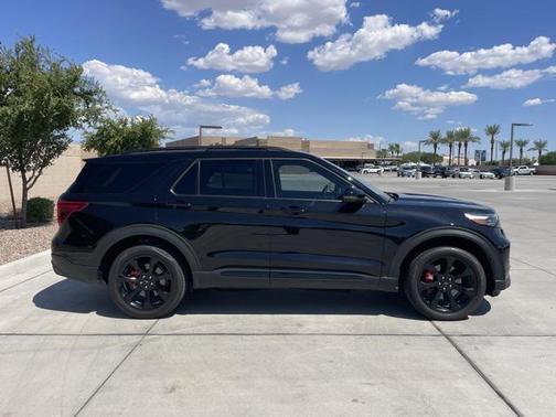 2024 Ford Explorer ST