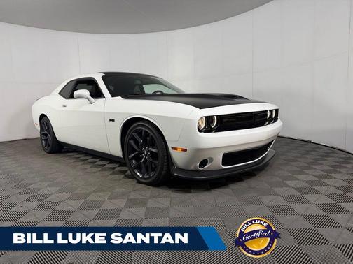 White Knuckle Clearcoat 2023 Dodge Challenger R/T