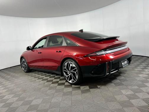 2024 Hyundai IONIQ 6 SEL