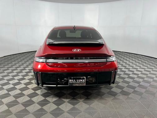 2024 Hyundai IONIQ 6 SEL