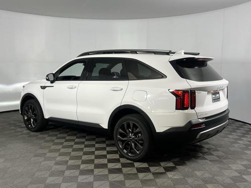 2023 Kia Sorento EX