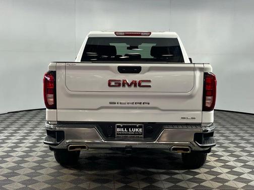 2024 GMC Sierra 1500 SLE