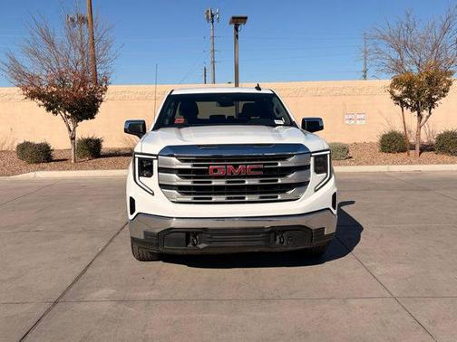 2024 GMC Sierra 1500 SLE