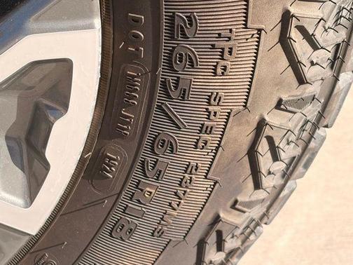 2024 GMC Sierra 1500 SLE