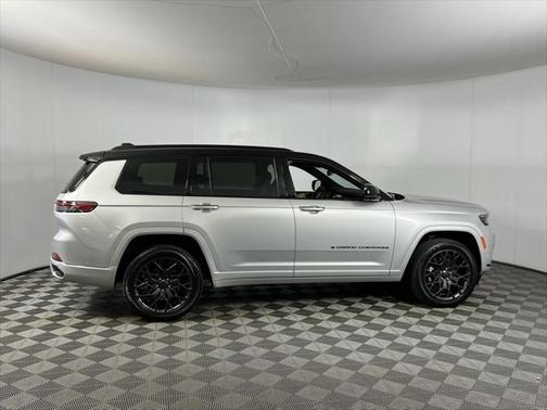 2024 Jeep Grand Cherokee L Summit Reserve