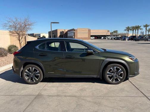 2020 Lexus UX 250h Base