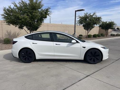 2024 Tesla Model 3 Long Range