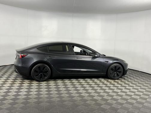 2024 Tesla Model 3 Long Range