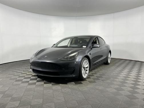 2023 Tesla Model 3 Standard Range