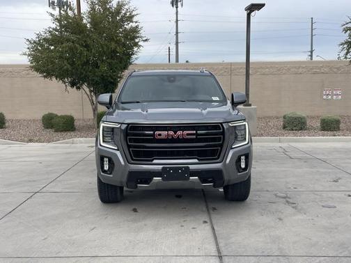2022 GMC Yukon XL 4WD AT4