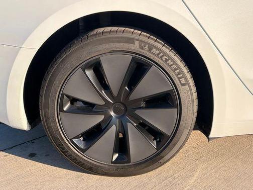 Pearl White Multi-Coat 2025 Tesla Model 3 Long Range