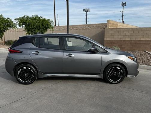 2024 Nissan Leaf SV PLUS