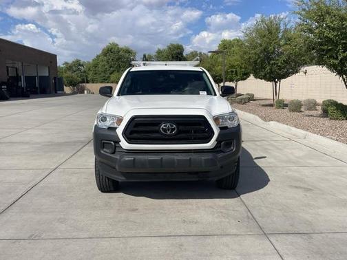 2022 Toyota Tacoma SR