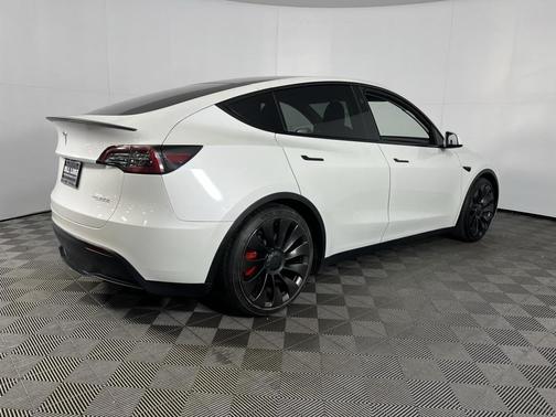 2023 Tesla Model Y Performance Dual Motor All-Wheel Drive
